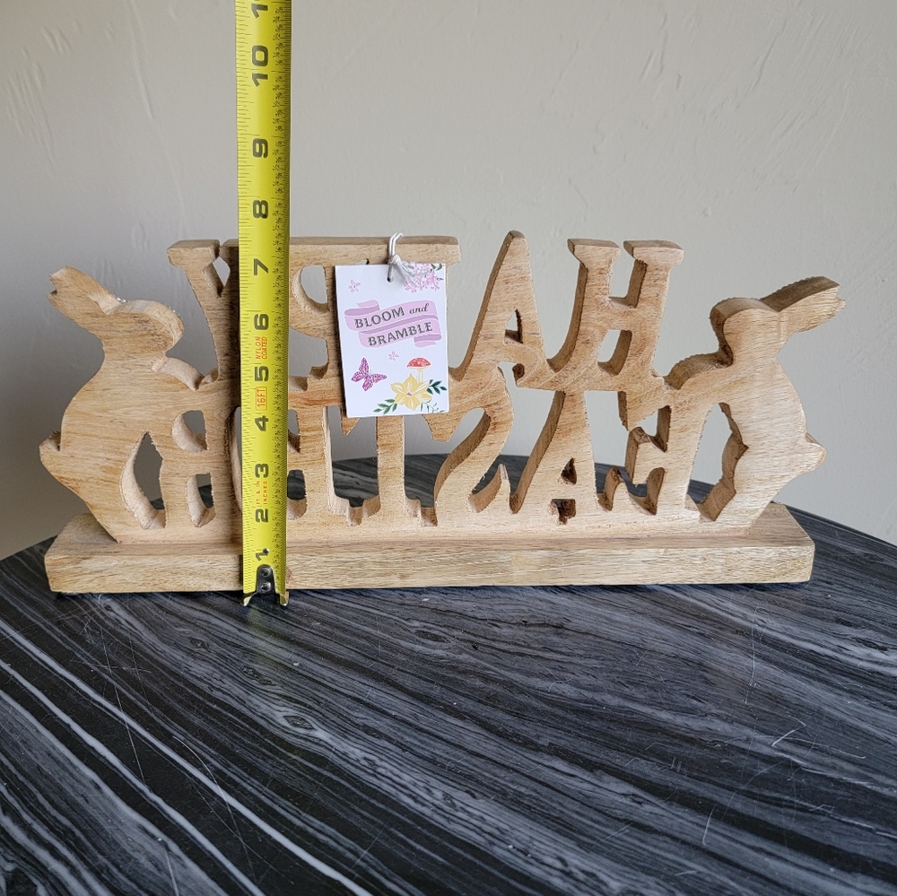 Happy Easter 🐰 Mango Wood Tabletop sign - Picture 3 of 5